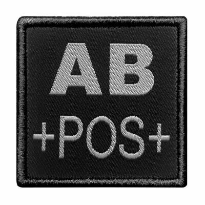 Insigne de Groupe Sanguin Noir Broderie Grise AB+POS+