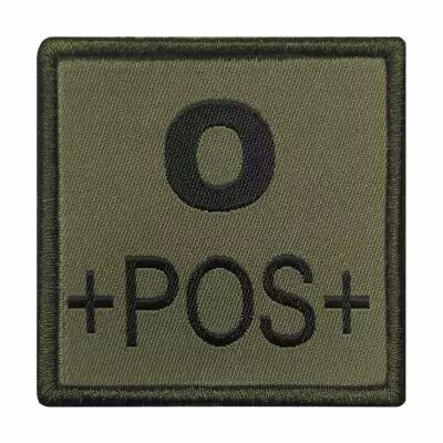 INSIGNE DE GROUPE SANGUIN VERT BRODERIE NOIRE O+POS+