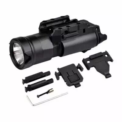 Lampe LED pistolet X300UH-A 800 lumens Noire
