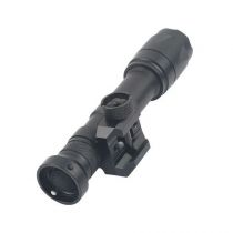 Lampe tactique airsoft M600C SCOUT LIGHT avec interrupteur déporté Noir