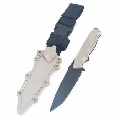 MP Lambo couteau factice entra�nement Tan + �tui